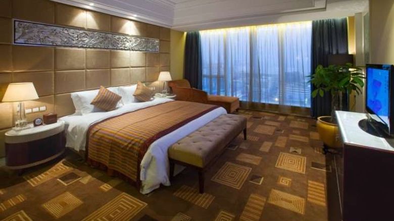 <b>Zhuhai Charming Holiday Hotel Suite</b>. Images powered by <a href="https://iceportal.shijigroup.com/" title="IcePortal" target="_blank">IcePortal</a>.