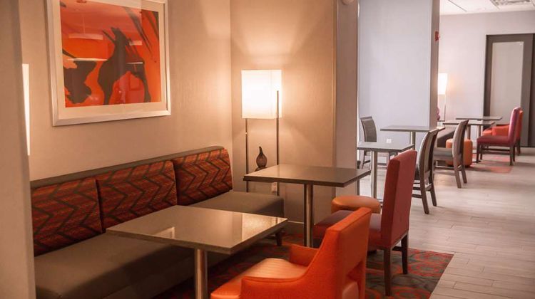 Hampton Inn Pontiac Restaurant