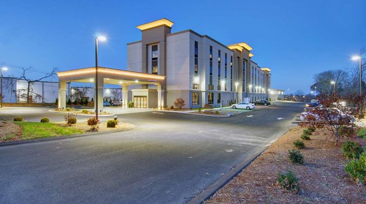 Hampton Inn & Suites Boston/Stoughton Exterior