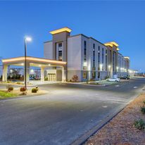 Hampton Inn & Suites Boston/Stoughton