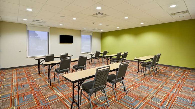 <b>Home2 Suites by Hilton Ingalls Harbor Meeting</b>. Images powered by <a href="https://iceportal.shijigroup.com/" title="IcePortal" target="_blank">IcePortal</a>.