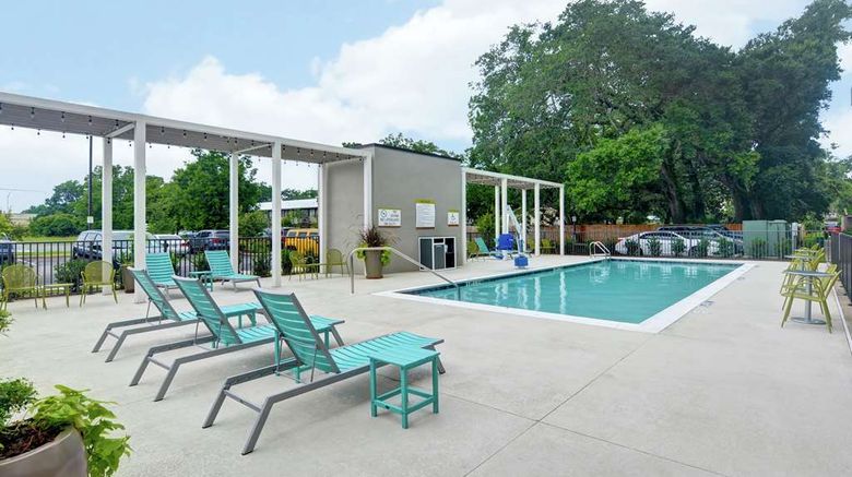 <b>Home2 Suites I-10 at North Davis Hwy Pool</b>. Images powered by <a href="https://iceportal.shijigroup.com/" title="IcePortal" target="_blank">IcePortal</a>.