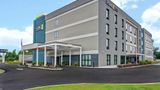 Home2 Suites I-10 at North Davis Hwy Exterior