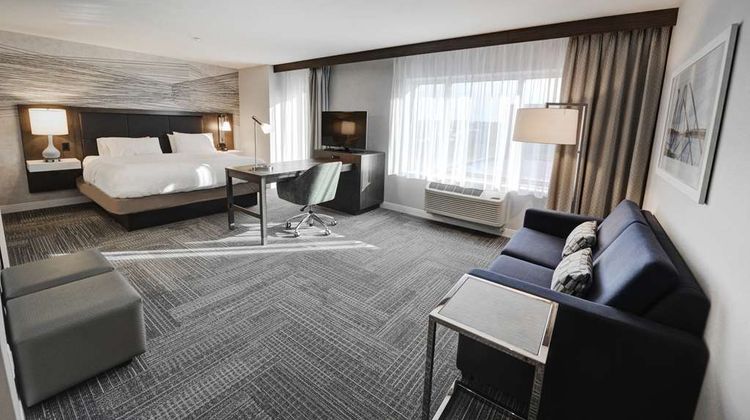 Hampton Inn & Suites Quebec City Room