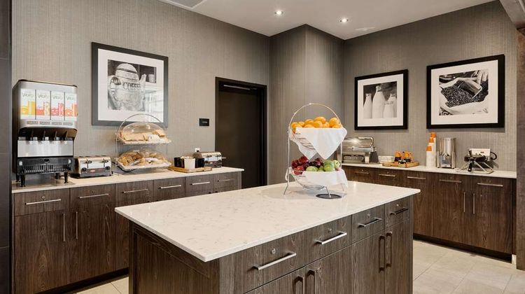 Hampton Inn & Suites Quebec City Restaurant