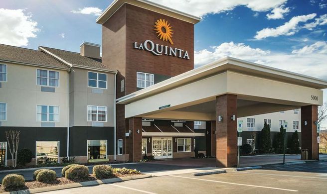 La Quinta Inn & Suites Chattanooga North Exterior