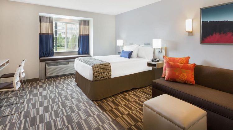 Microtel Inn & Suites Springville, UT Suite