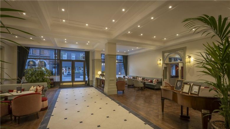 <b>The Metropole Hotel Lobby</b>. Images powered by <a href="https://iceportal.shijigroup.com/" title="IcePortal" target="_blank">IcePortal</a>.