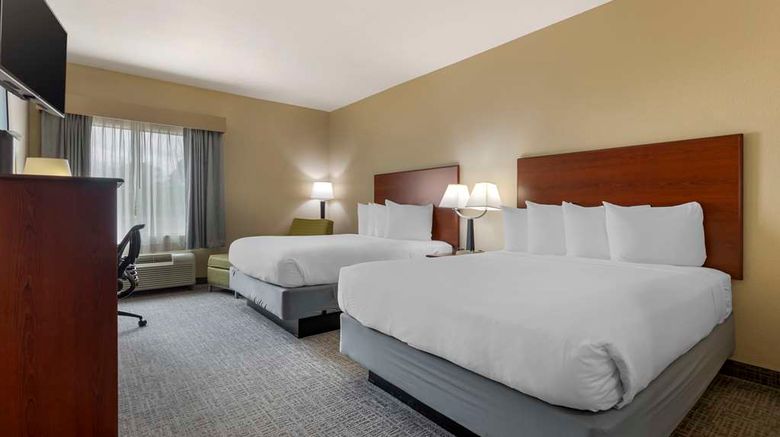 <b>Best Western Town Center Hotel & Suites Room</b>. Images powered by <a href="https://iceportal.shijigroup.com/" title="IcePortal" target="_blank">IcePortal</a>.