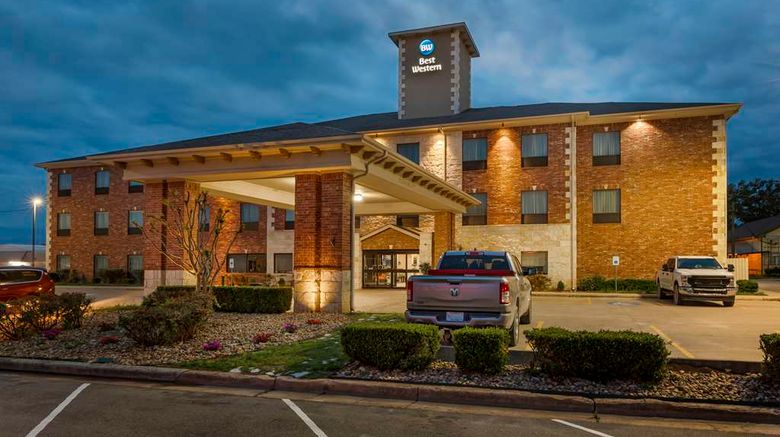 <b>Best Western Town Center Hotel & Suites Exterior</b>. Images powered by <a href="https://iceportal.shijigroup.com/" title="IcePortal" target="_blank">IcePortal</a>.