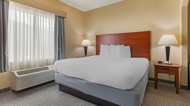 Best Western Town Center Hotel & Suites Suite