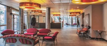 Spark by Hilton Lyon Ouest Lobby