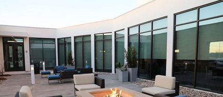 Hilton Garden Inn Austin Airport Exterior
