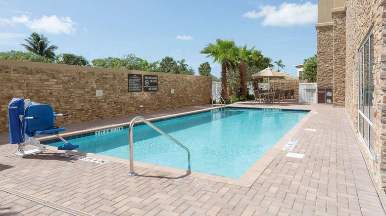 <b>Hampton Inn Ft Lauderdale Pompano Beach Pool</b>. Images powered by <a href="https://iceportal.shijigroup.com/" title="IcePortal" target="_blank">IcePortal</a>.