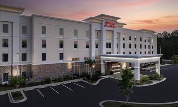 Hampton Inn & Suites Walterboro