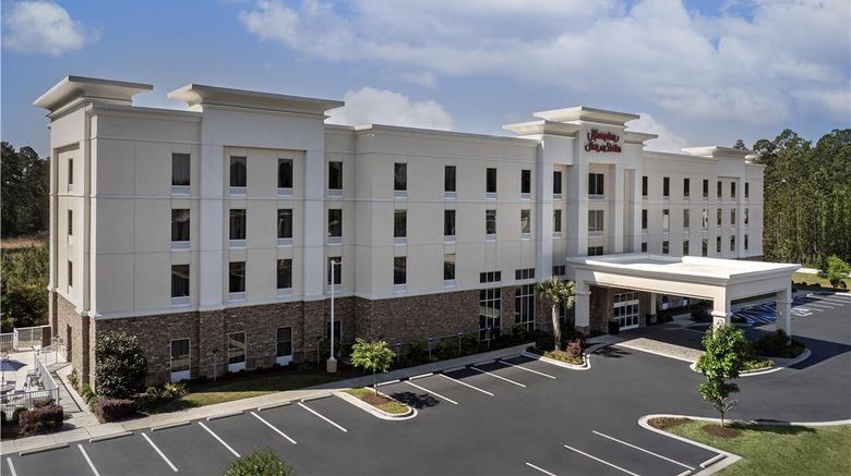 <b>Hampton Inn & Suites Walterboro Exterior</b>. Images powered by <a href="https://iceportal.shijigroup.com/" title="IcePortal" target="_blank">IcePortal</a>.