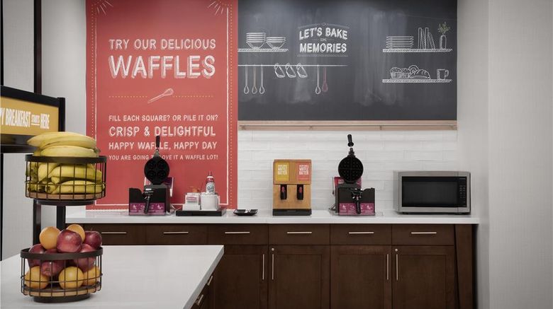 <b>Hampton Inn & Suites Walterboro Restaurant</b>. Images powered by <a href="https://iceportal.shijigroup.com/" title="IcePortal" target="_blank">IcePortal</a>.