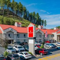 Ramada Keystone Near Mt Rushmore