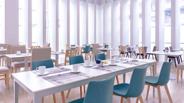 <b>NH Puebla Finsa Restaurant</b>. Images powered by <a href="https://iceportal.shijigroup.com/" title="IcePortal" target="_blank">IcePortal</a>.