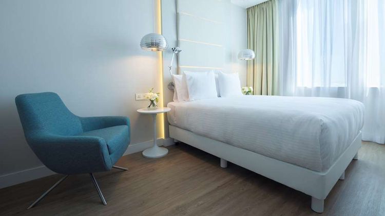NH Monterrey La Fe Room