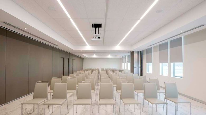 <b>NH Monterrey La Fe Meeting</b>. Images powered by <a href="https://iceportal.shijigroup.com/" title="IcePortal" target="_blank">IcePortal</a>.