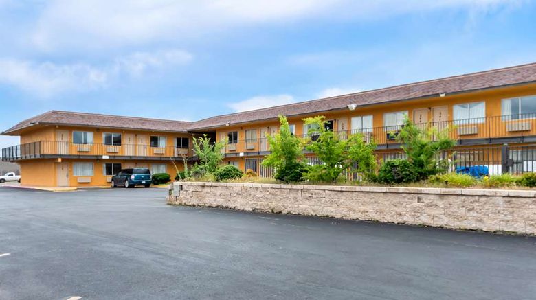 <b>Americas Best Value Inn Stillwater Exterior</b>. Images powered by <a href="https://iceportal.shijigroup.com/" title="IcePortal" target="_blank">IcePortal</a>.