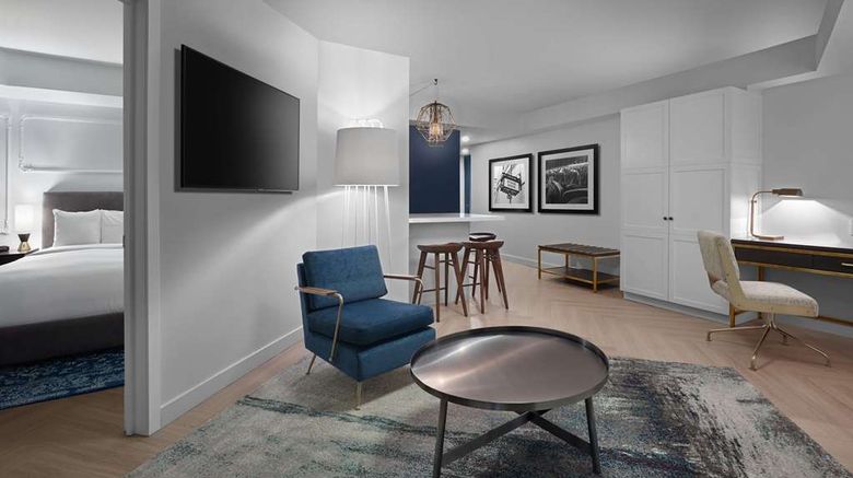 <b>Pantages Hotel Toronto Centre Suite</b>. Images powered by <a href="https://iceportal.shijigroup.com/" title="IcePortal" target="_blank">IcePortal</a>.
