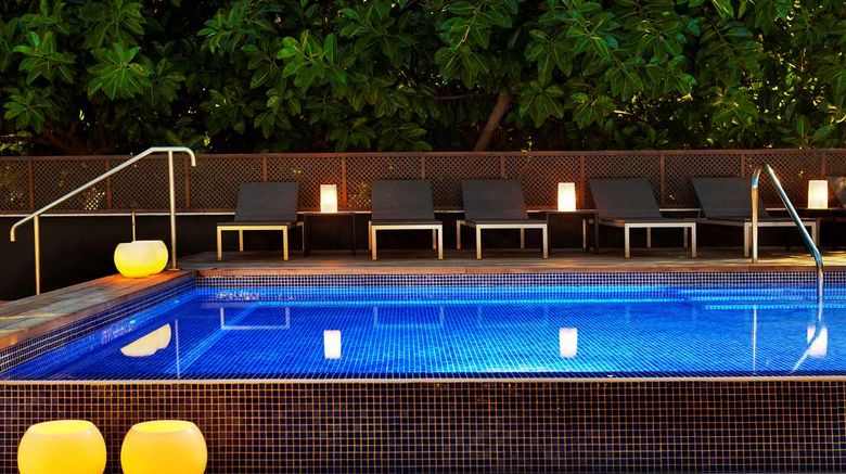<b>H10 Itaca Hotel Pool</b>. Images powered by <a href="https://iceportal.shijigroup.com/" title="IcePortal" target="_blank">IcePortal</a>.