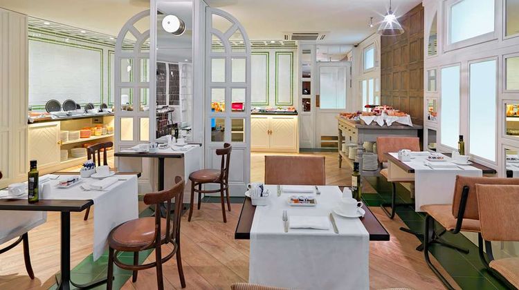 H10 Montcada Hotel Restaurant