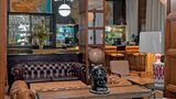 <b>H10 Montcada Hotel Lobby</b>. Images powered by <a href="https://iceportal.shijigroup.com/" title="IcePortal" target="_blank">IcePortal</a>.