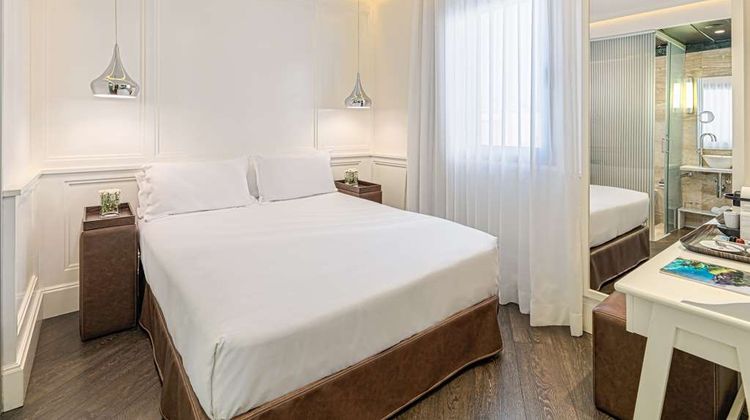 H10 Universitat Hotel Barcelona Room