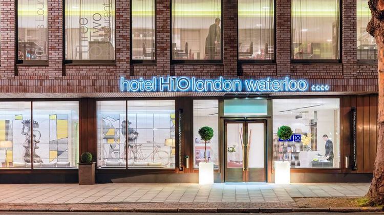H10 London Waterloo Exterior