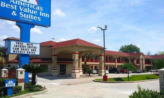 Americas Best Value Inn & Suites Exterior