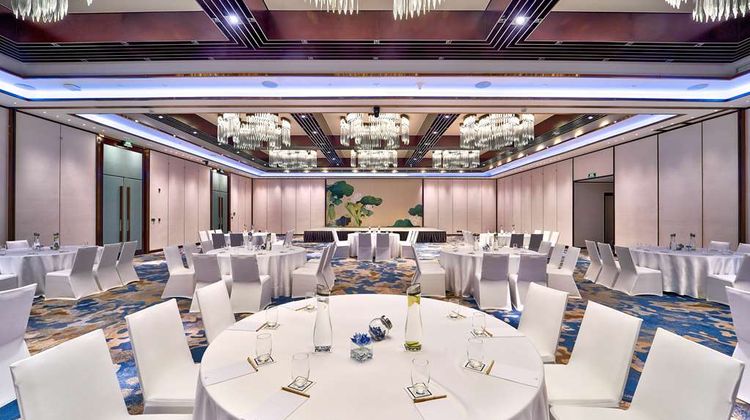 Hilton Da Nang Meeting