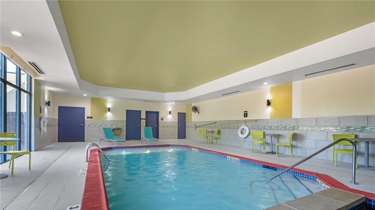Home2 Suites by Hilton Dallas/DeSoto Pool
