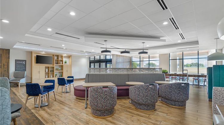 Home2 Suites by Hilton Dallas/DeSoto Lobby