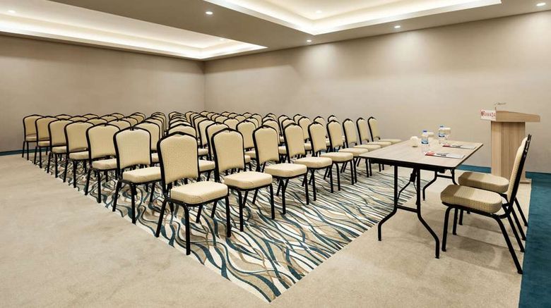 <b>Ramada Gumushane Meeting</b>. Images powered by <a href="https://iceportal.shijigroup.com/" title="IcePortal" target="_blank">IcePortal</a>.