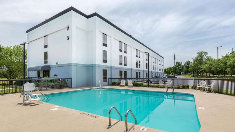 Wingate by Wyndham Goodlettsville Pool