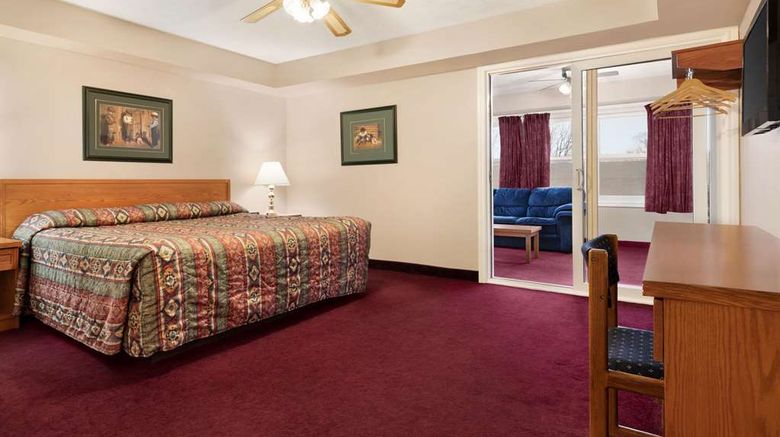 <b>Travelodge Port Elgin Suite</b>. Images powered by <a href="https://iceportal.shijigroup.com/" title="IcePortal" target="_blank">IcePortal</a>.