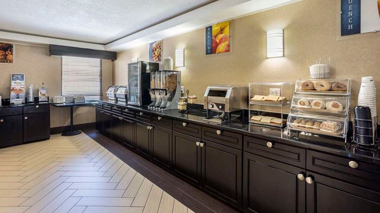 <b>Best Western Harrisburg North Hotel Restaurant</b>. Images powered by <a href="https://iceportal.shijigroup.com/" title="IcePortal" target="_blank">IcePortal</a>.