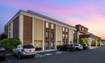 Best Western Harrisburg North Hotel