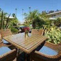 Pavilion Hotel