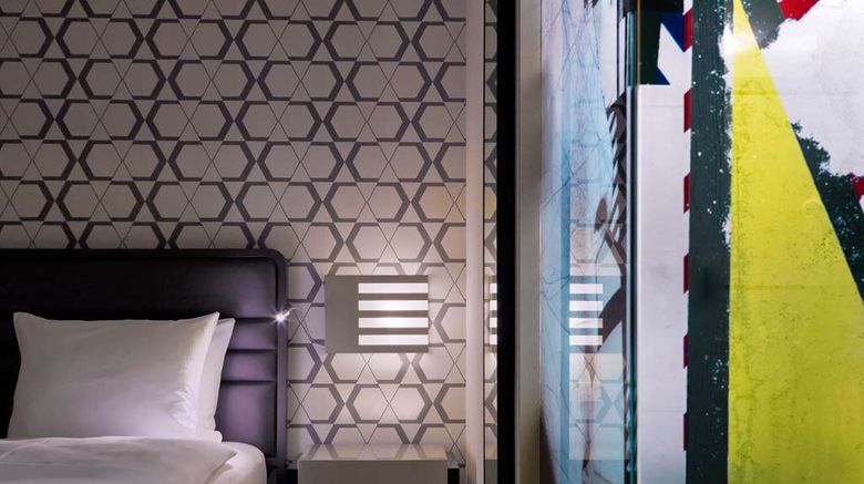 <b>H10 Berlin Kudamm Room</b>. Images powered by <a href="https://iceportal.shijigroup.com/" title="IcePortal" target="_blank">IcePortal</a>.