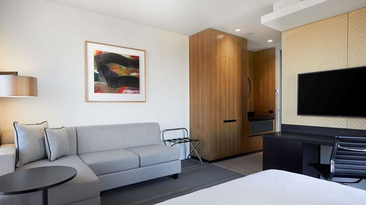 Hyatt Place Melbourne Essendon Fields Room