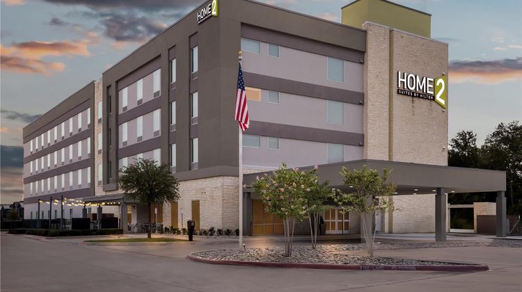 Home2 Suites by Hilton Fort Worth Exterior