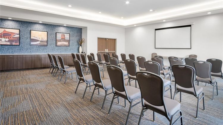Home2 Suites by Hilton Fort Worth Meeting