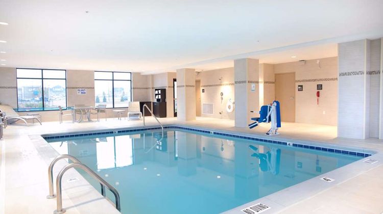 Hampton Inn & Suites Big Rapids Pool