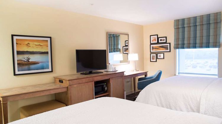 Hampton Inn & Suites Big Rapids Room