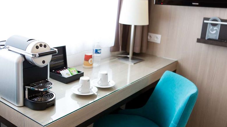 <b>Hotel Lille Europe Room</b>. Images powered by <a href="https://iceportal.shijigroup.com/" title="IcePortal" target="_blank">IcePortal</a>.