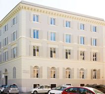 Hotel The Building Exterior